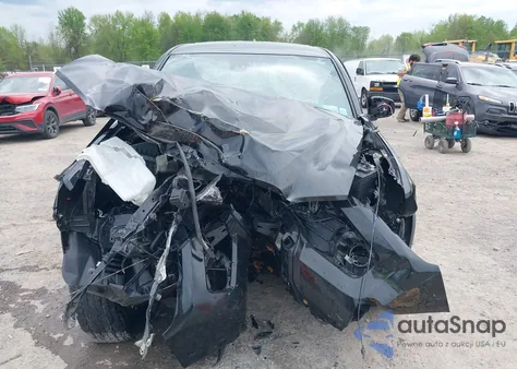 2023 Toyota Tacoma Trd Off Road z USA, uszkodzony, nr VIN 3TMCZ5AN2PM598464